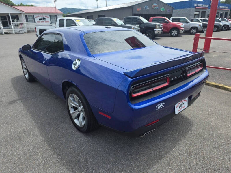 2018 Dodge Challenger SXT