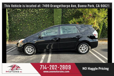 2013 Toyota Prius v Three