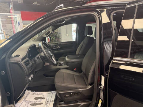 2024 GMC Yukon XL SLE