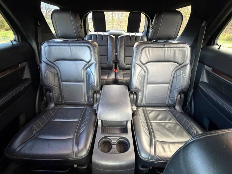 2019 Ford Explorer Platinum