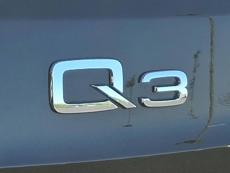 2024 Audi Q3 quattro S line Prem Plus 45 TFSI