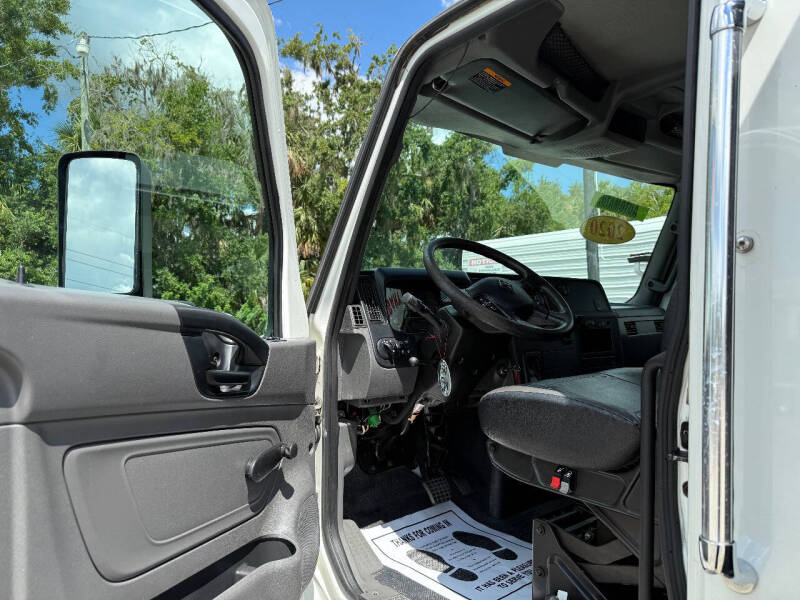 2020 International MV607