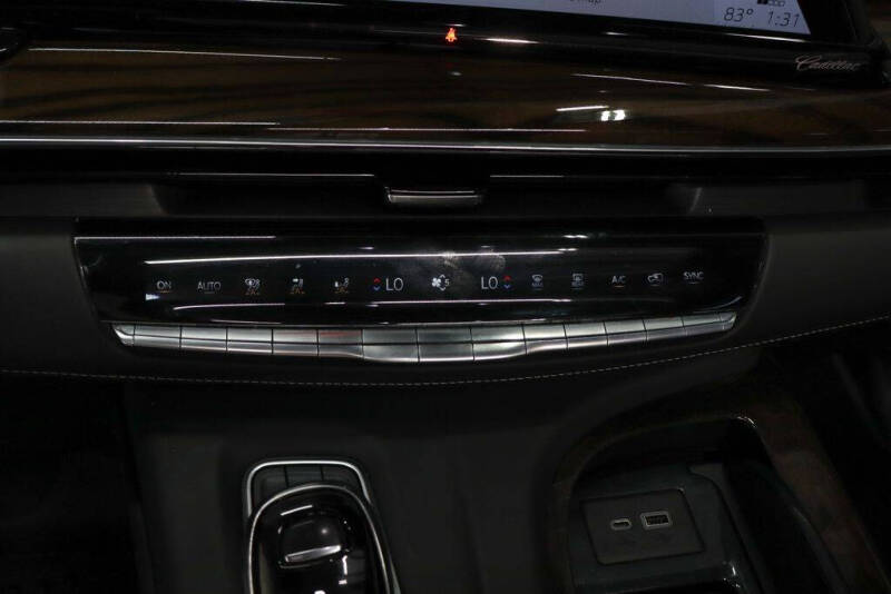 2022 Cadillac Escalade Sport Platinum