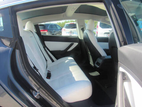 2018 Tesla Model 3 Mid Range