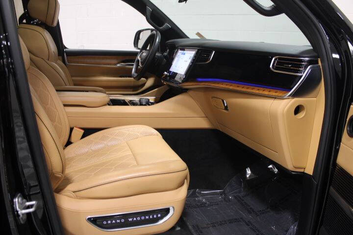 2022 Jeep Grand Wagoneer Series III