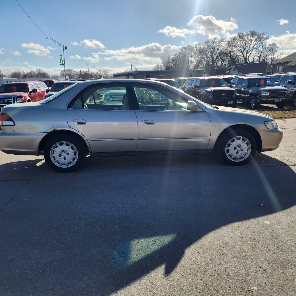 2001 Honda Accord for sale at Dakota Auto Inc in Dakota City, NE