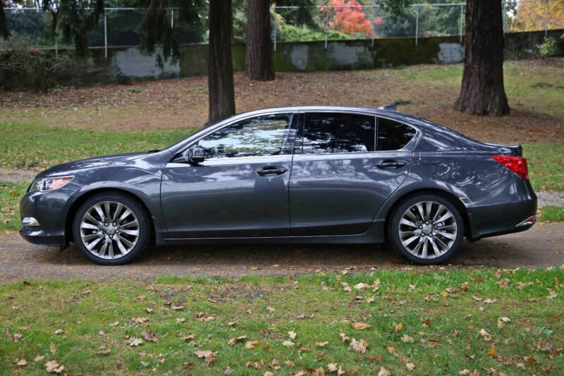 2016 Acura RLX w/Advance