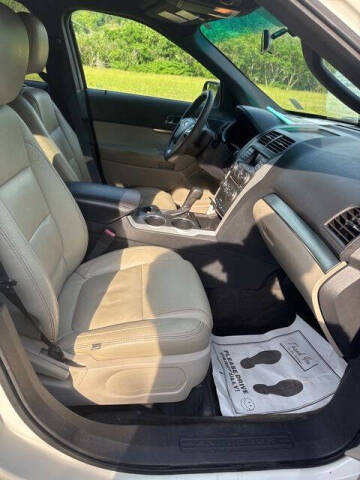 2011 Ford Explorer