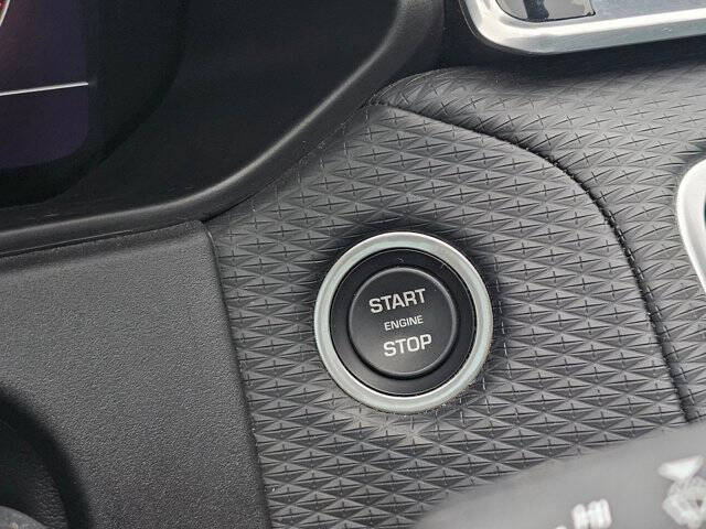 2019 Land Rover Range Rover Velar P250 R-Dynamic SE