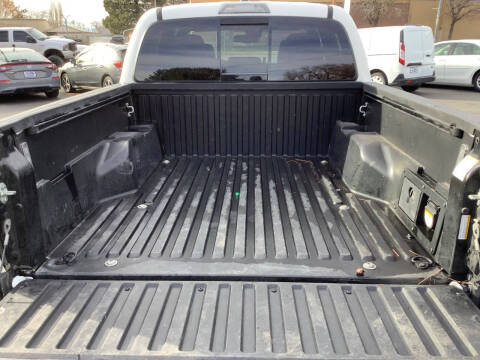 2022 Toyota Tacoma TRD Off-Road