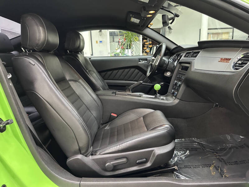 2013 Ford Mustang GT Premium