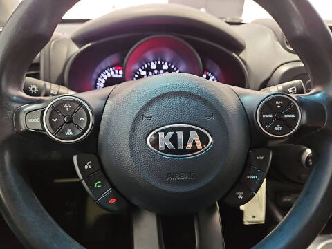 2015 Kia Soul +