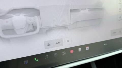 2023 Tesla Model X Standard Range