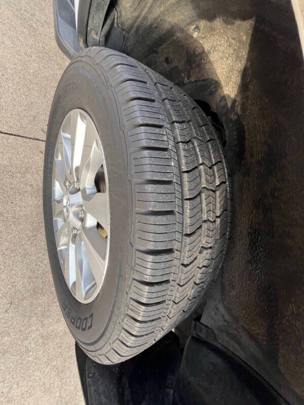 2012 Toyota Sequoia SR5