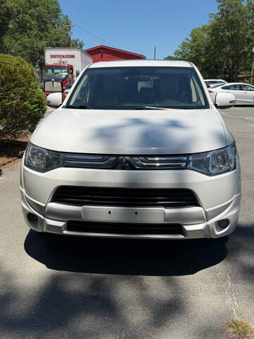 2014 Mitsubishi Outlander SE