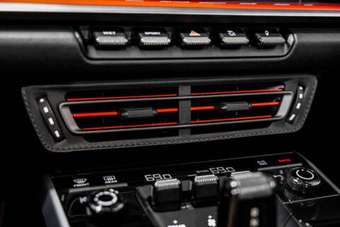 2022 Porsche 911 Carrera