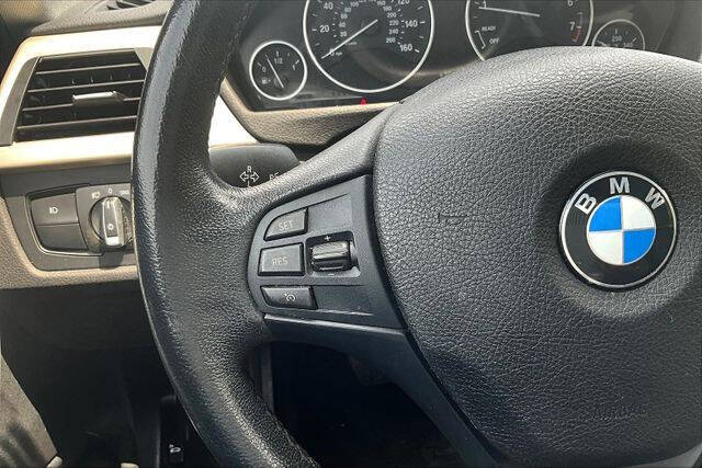 2015 BMW 3 Series 320i xDrive