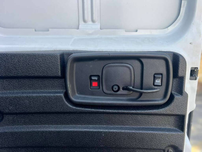 2020 Chevrolet Express 2500
