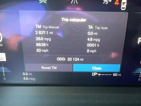 2023 Volvo XC60 B5 Core