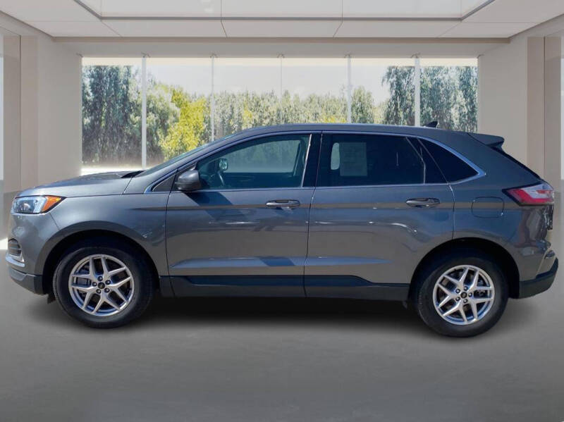2024 Ford Edge