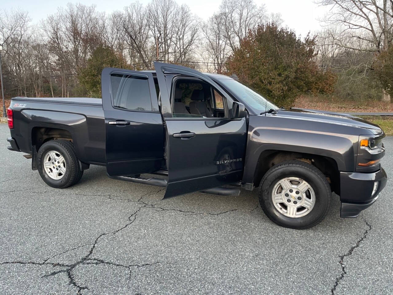 2016 Chevrolet Silverado 1500 for sale at Osroc Autoline in Boyds, MD