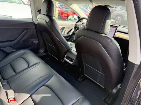 2020 Tesla Model 3 Standard Range Plus