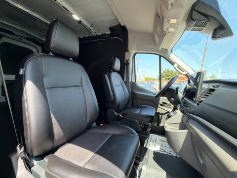 2023 Ford E-Transit 350