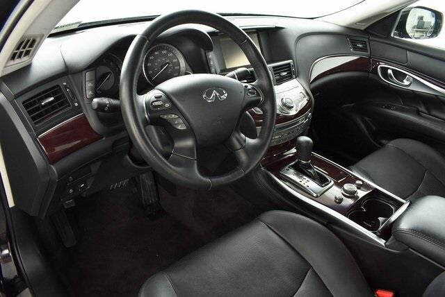 2016 Infiniti Q70L 3.7