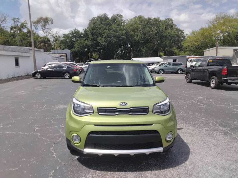 2017 Kia Soul +