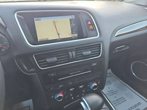 2016 Audi Q5 2.0T quattro Premium Plus