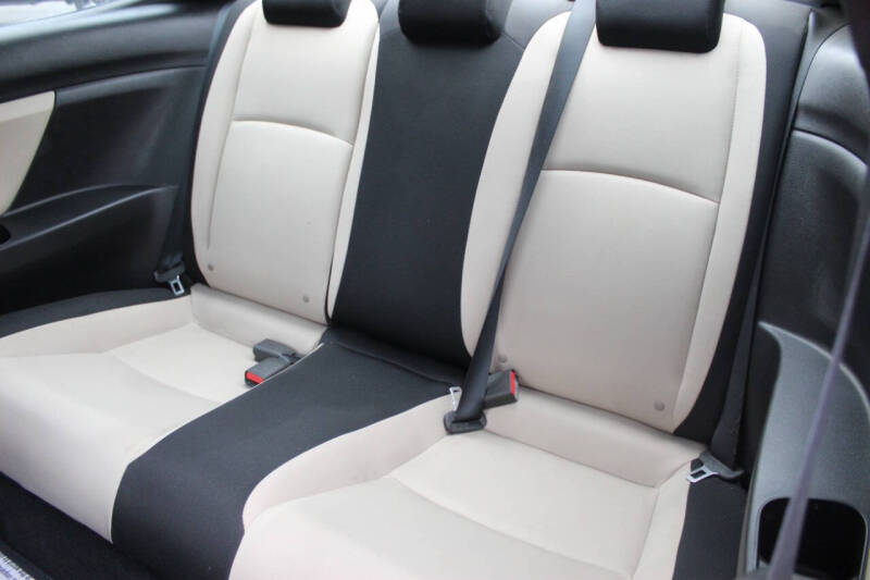 2016 Honda Civic LX-P