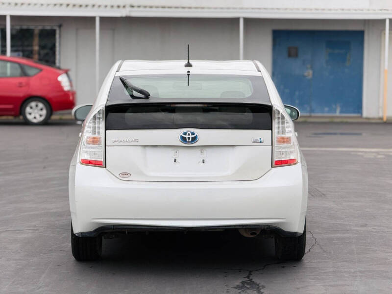 2010 Toyota Prius II