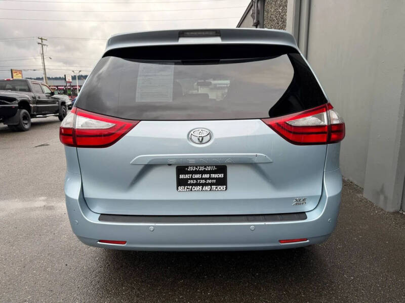 2016 Toyota Sienna