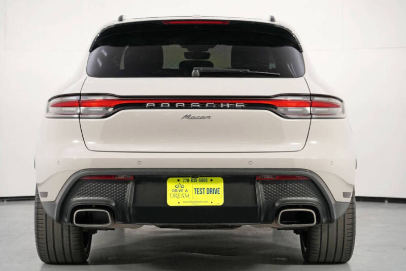 2023 Porsche Macan