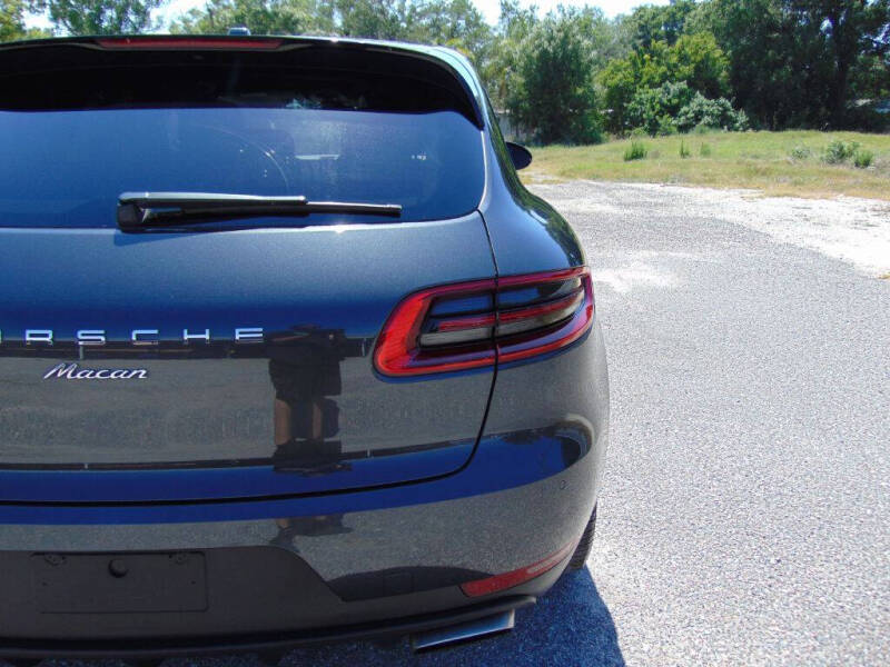 2017 Porsche Macan Base - Photo 9