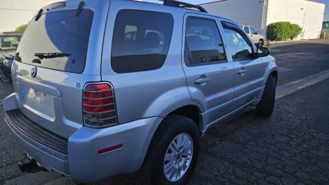 2005 Mercury Mariner