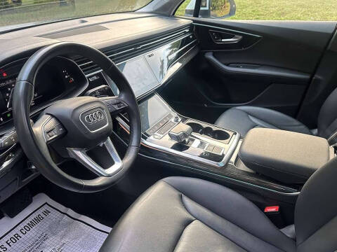 2024 Audi Q7 quattro Premium Plus 45 TFSI