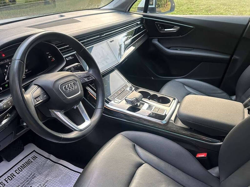 2024 Audi Q7 quattro Premium Plus 45 TFSI