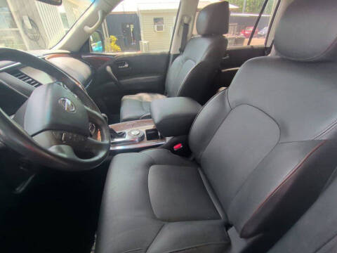2017 Nissan Armada Platinum