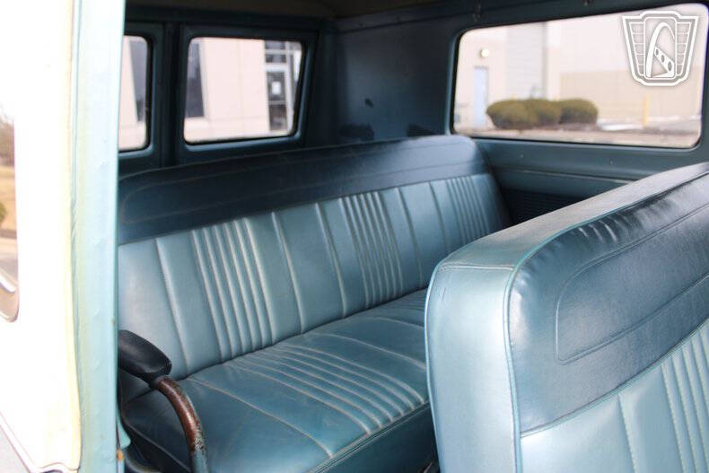 1967 Ford E-150