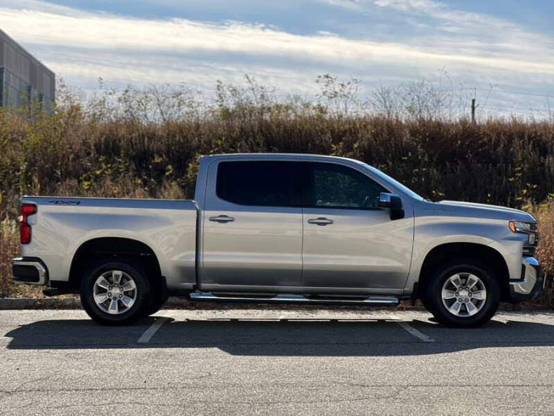 2019 Chevrolet Silverado 1500 LT photo 12