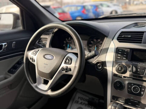 2014 Ford Explorer