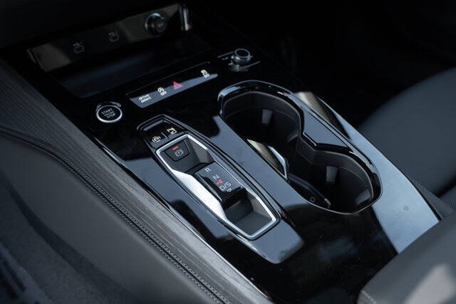 2025 Audi A5 quattro Prestige TFSI