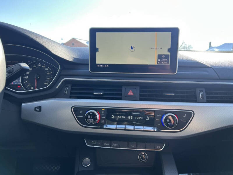 2017 Audi A4 2.0T quattro Premium