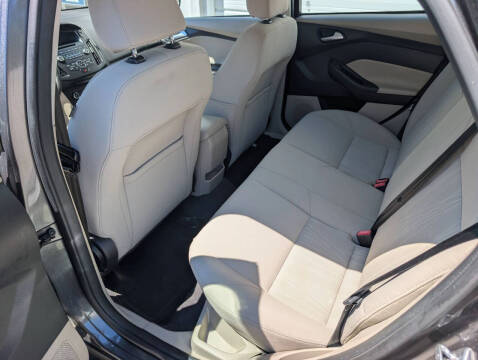 2015 Ford Focus SE