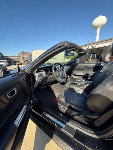 2017 Ford Mustang EcoBoost Premium