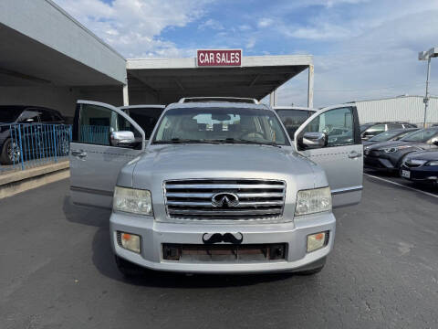 2005 Infiniti QX56
