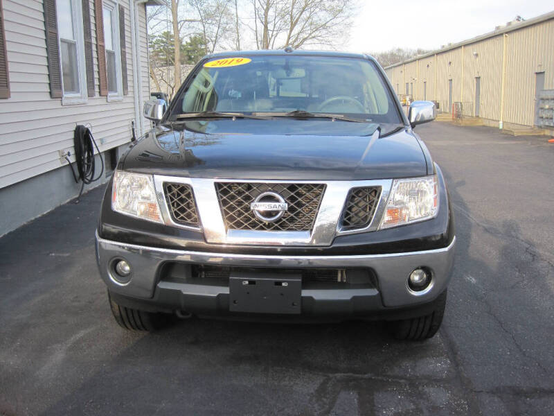 2019 Nissan Frontier SL