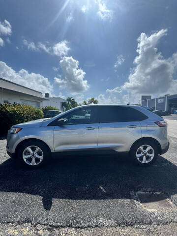 2022 Ford Edge SE