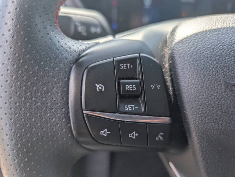 2025 Ford Escape ST-Line Select